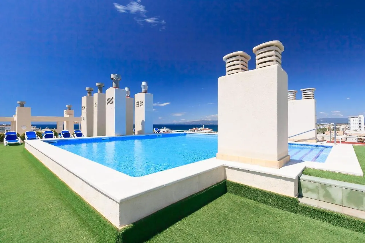 Uhc Central Park Apartments Salou